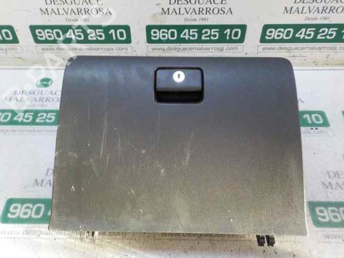 Handskerum Handskerum TOYOTA COROLLA Verso (ZER_, ZZE12_, R1_) 2.2 D-4D (AUR10_, AUR10R) (177 hp) 4702220 4702220