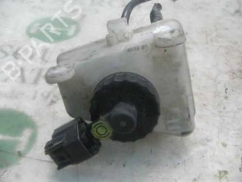 Used Power steering reservoir Power steering reservoir 14292564 14292564