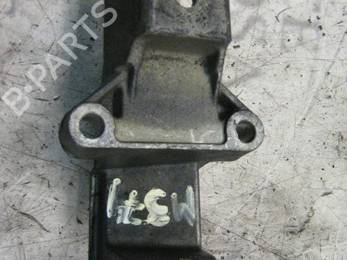 Used Engine mount Engine mount CITROËN XANTIA (X1_, X2_) [1993-2003] 9086143 9086143
