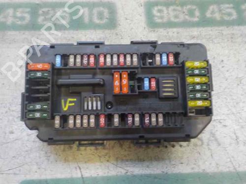 Used Fuse box Fuse box BMW 1 (F20) 116 d (116 hp) 6456712 6456712
