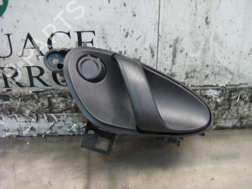 Used Front right interior door handle CITROËN XSARA (N1) 1.6 i (88 hp) 3760284