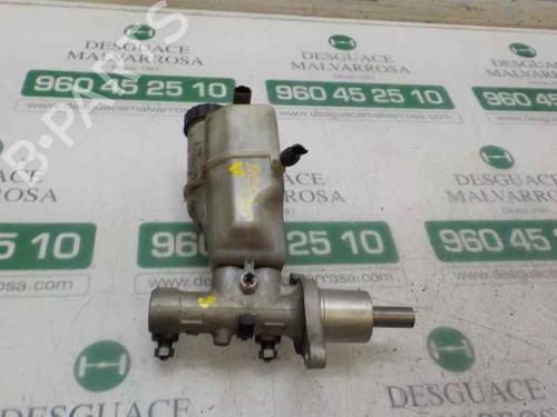 Used Brake master cylinder Brake master cylinder CITROËN C5 III (RD_) 1.6 HDi 110 (RD9HZC) (109 hp) 4611073 4611073