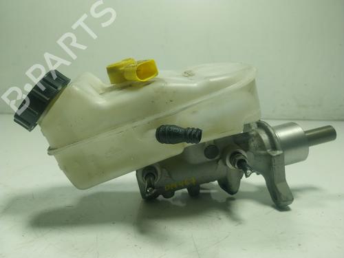 Used Brake master cylinder Brake master cylinder VW MULTIVAN T5 (7HM, 7HN, 7HF, 7EF, 7EM, 7EN) 2.0 TDI (140 hp) 18152348 18152348