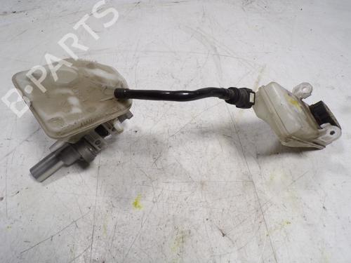 Used Brake master cylinder Brake master cylinder CITROËN C4 II (NC_) 1.6 BlueHDi 120 (120 hp) 8191484 8191484