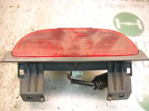 Used Rear center light Rear center light KIA CARNIVAL I (UP, FL) 2.9 TDi (126 hp) 10968530 10968530
