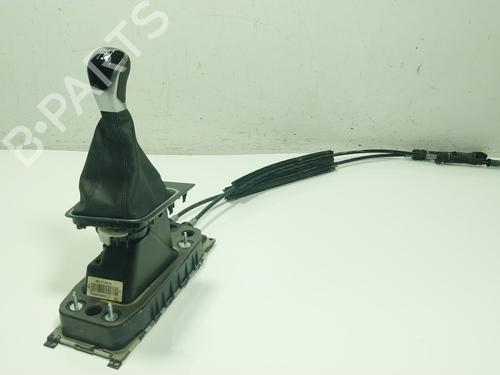 Used Gear lever Gear lever VW CADDY V Box Body/MPV (SBA, SBH) 2.0 TDi (102 hp) 28067184 28067184