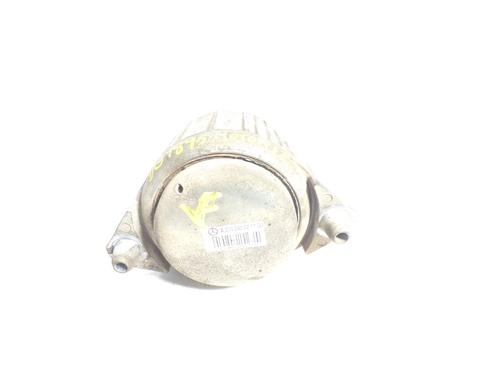 Used Engine mount MERCEDES-BENZ C-CLASS (W204) [2007-2015]  9083395