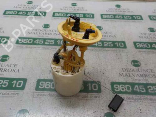 Used Fuel pump Fuel pump SEAT LEON ST (5F8) 2.0 TDI (150 hp) 4582579 4582579