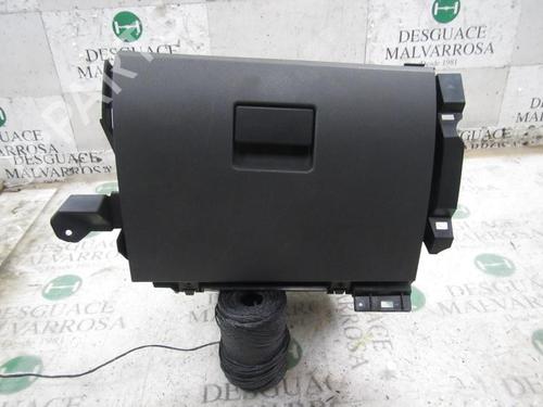 Used Glove box Glove box FORD FOCUS C-MAX (DM2) 1.6 TDCi (109 hp) 3827614 3827614