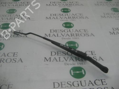 Used Front windshield wiper arm Front windshield wiper arm SEAT LEON (1M1) 1.9 TDI (110 hp) 3780602 3780602