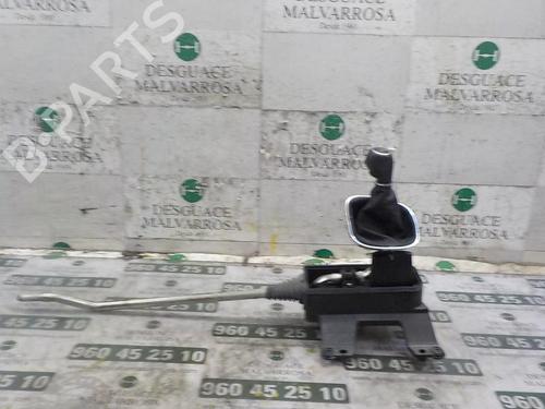 Used Gear lever OPEL CORSA E (X15) 1.4 (08, 68) (90 hp) 7411489