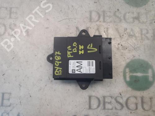 Used Electronic module OPEL VECTRA C (Z02) 1.8 16V (122 hp) 3809187