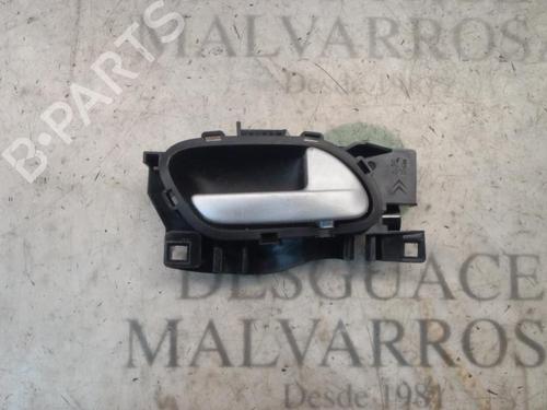 Used Front right interior door handle Front right interior door handle 3808465 3808465