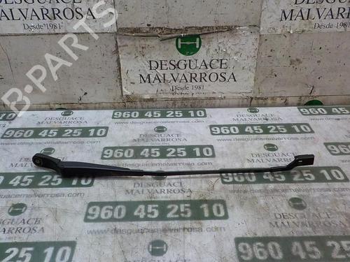 Used Front windshield wiper arm Front windshield wiper arm PEUGEOT 3008 I MPV (0U_) [2009-2017] 3860657 3860657