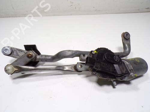 Used Front wiper motor TOYOTA YARIS (_P13_) 1.0 (KSP130_, KSP130) (69 hp) 14907727