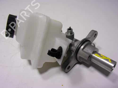 Brake master cylinder TOYOTA YARIS (_P21_, _PA1_, _PH1_) 1.5 Hybrid (MXPH11) | BP16744295M77 