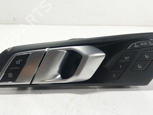 front-left-interior-door-handle-bmw-x7-g07-2019-30265318 main image