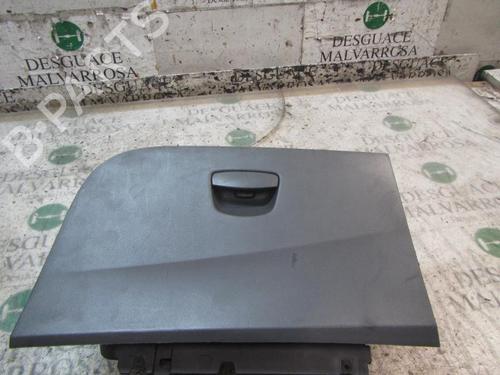 Used Glove box SEAT IBIZA IV (6J5, 6P1) [2008-2017]  3834821
