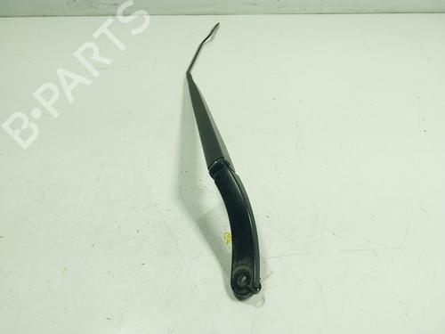 Used Front windshield wiper arm RENAULT MEGANE IV Hatchback (B9A/M/N_) [2015-2025]  16725260