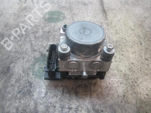 Used ABS pump RENAULT CLIO III (BR0/1, CR0/1) [2005-2014]  3831313