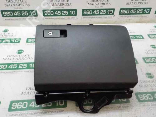 Handskerum VW PASSAT B6 (3C2) 2.0 TDI 16V (140 hp) 4451995