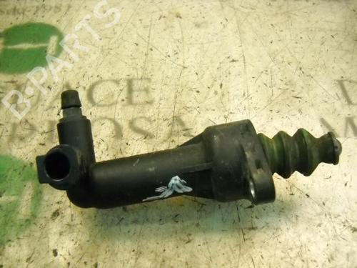 Used Clutch slave cylinder Clutch slave cylinder SEAT CORDOBA (6L2) 1.4 16V (100 hp) 14266678 14266678