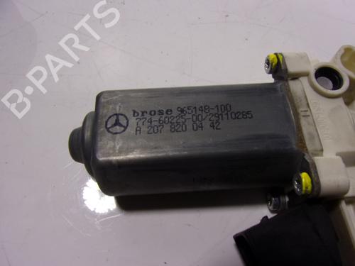 Right rear window motor MERCEDES-BENZ E-CLASS Coupe (C207) E 250 CGI (207.347) | BP17196572E22 