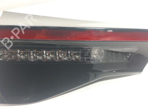 Used Left tailgate light TOYOTA YARIS CROSS (MXP_) 1.5 Hybrid (MXPJ11) (131 hp) 31168971