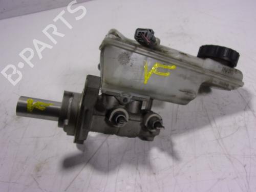 Used Brake master cylinder RENAULT KANGOO / GRAND KANGOO II (KW0/1_) [2008-2025]  15914383