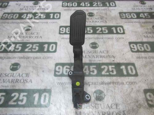 Pedal Pedal TOYOTA RAV 4 IV (_A4_) 2.5 Hybrid (AVA42_) (197 hp) 4001365 4001365