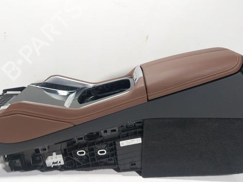 Used Armrest / Center console Armrest / Center console BMW X5 (G05, F95) xDrive 30 d Mild-Hybrid (286 hp) 33753410 33753410
