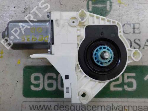 Used Right front window motor AUDI Q5 (8RB) 2.0 TDI quattro (177 hp) 5666792