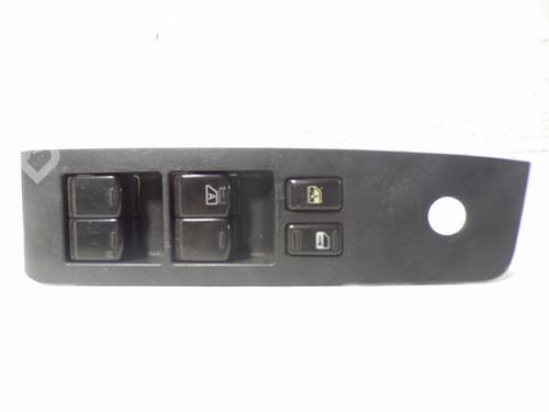 Used Left front window switch Left front window switch NISSAN X-TRAIL II (T31) [2007-2018] 10109477 10109477