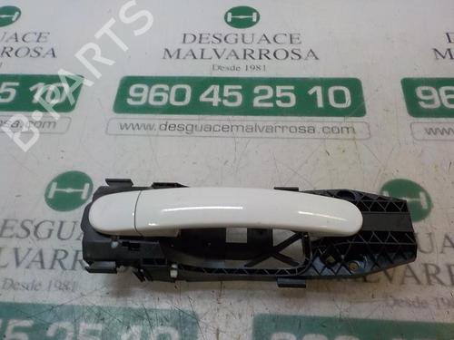 Used Front right exterior door handle Front right exterior door handle 3866977 3866977