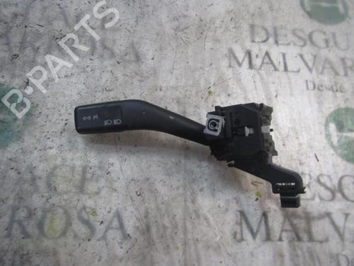 Used Steering column stalk AUDI A3 (8P1) 2.0 TDI 16V (140 hp) 3832825
