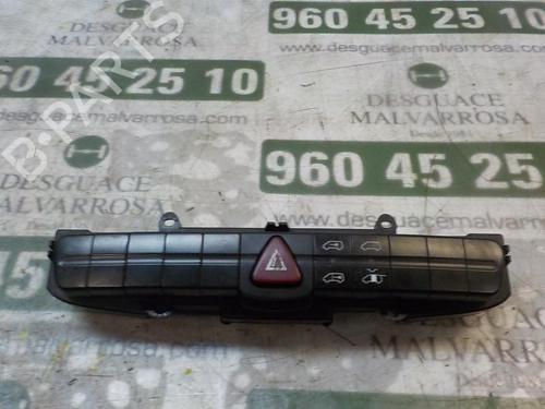 Used Warning switch Warning switch MERCEDES-BENZ VITO / MIXTO Van (W639) [2003-2026] 3859219 3859219