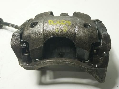 Used Right front brake caliper Right front brake caliper RENAULT CLIO V (B7_) 1.0 TCe 100 (B7MT) (101 hp) 31013200 31013200