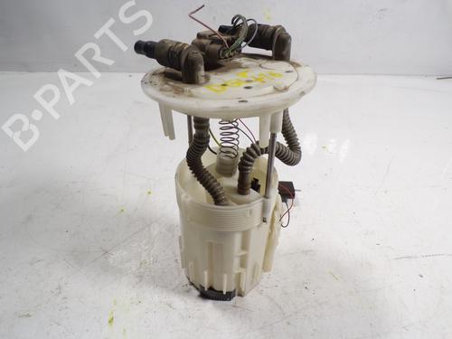 Used Fuel pump DACIA DOKKER MPV (KE_) 1.5 dCi (KEAJ, KEAH) (90 hp) 7036275