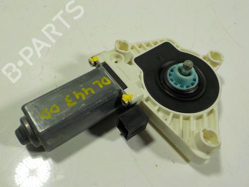 Used Right front window motor Right front window motor VW GOLF VII (5G1, BQ1, BE1, BE2) 1.4 TSI (122 hp) 14934656 14934656