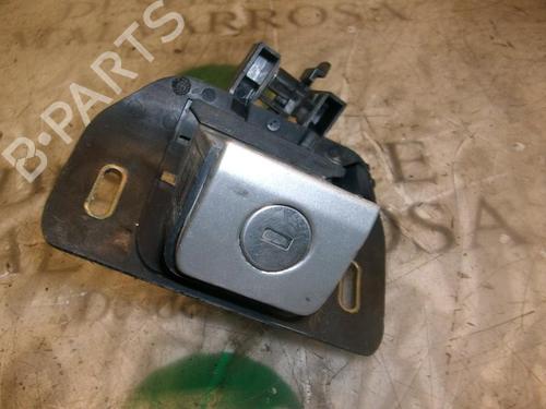 Used Tailgate handle Tailgate handle OPEL VECTRA B Hatchback (J96) 2.0 DTI 16V (F68) (101 hp) 3775599 3775599