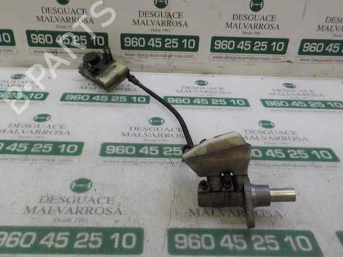 Used Brake master cylinder Brake master cylinder CITROËN C4 Grand Picasso I (UA_) 1.6 HDi 110 (112 hp) 4884624 4884624
