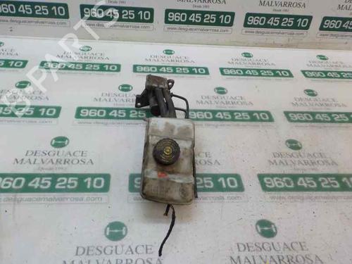 Used Brake master cylinder MERCEDES-BENZ VITO / MIXTO Van (W639) [2003-2025]  3882173