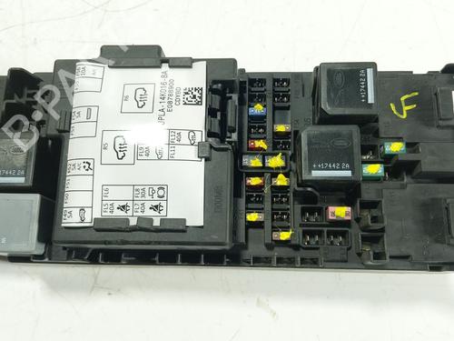 Used Fuse box Fuse box LAND ROVER RANGE ROVER SPORT II (L494) 3.0 SDV6 4x4 (306 hp) 27562291 27562291