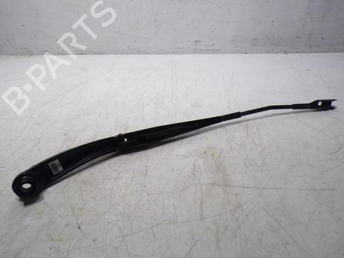 Used Front windshield wiper arm HYUNDAI TUCSON (NX4E, NX4A) 1.6 CRDi (136 hp) 10994482