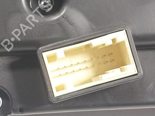 Instrument cluster PEUGEOT 208 II (UB_, UP_, UW_, UJ_) e-208 | BP25034795C47