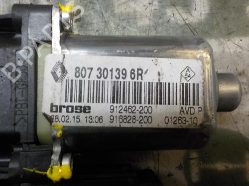 Rudehejsemotor forskærm højre RENAULT MEGANE III Hatchback (BZ0/1_, B3_)  | BP3857973E20 
