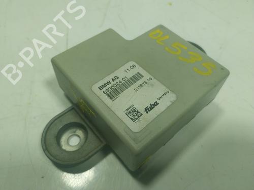 Used Electronic module Electronic module BMW 7 (E65, E66, E67) 730 Ld (231 hp) 16665492 16665492