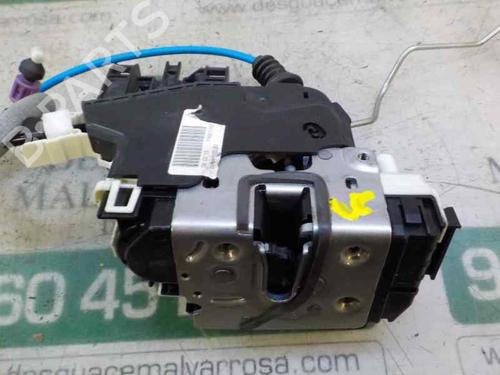Used Front right lock MERCEDES-BENZ A-CLASS (W176) [2012-2018]  5938306