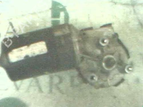Used Front wiper motor AUDI 90 B3 (893, 894, 8A2) 2.2 E (136 hp) 3765343