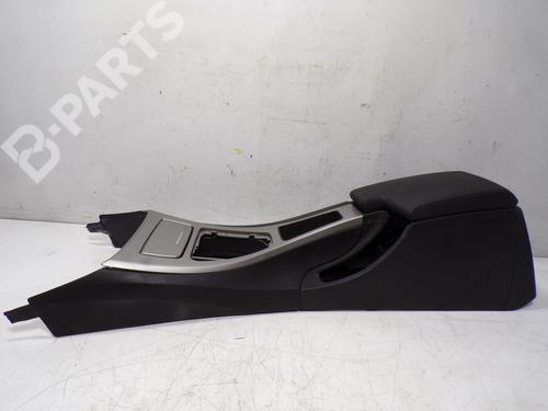 Used Armrest / Center console Armrest / Center console BMW 3 (E90) 320 i (150 hp) 10698033 10698033
